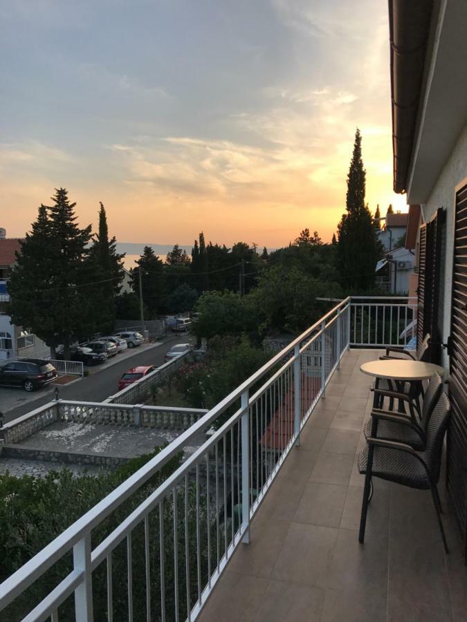 Apartment Bella Mare Novi Vinodolski Exterior photo